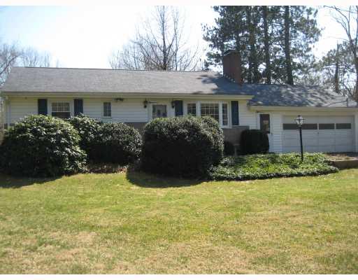 963 New Castle Road Slippery Rock, PA 16057 - Photo 1 of 8 Exterior Front.