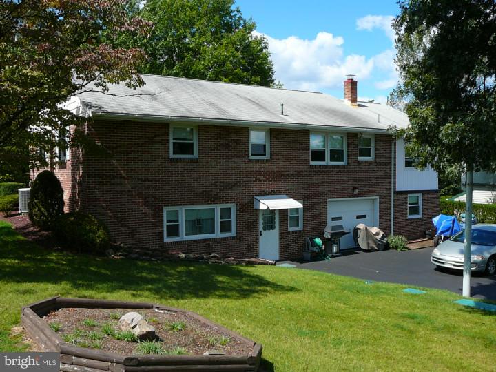 48 Peach Tree Lane Reading, PA 19608 - Photo 3 of 20 Exterior Back