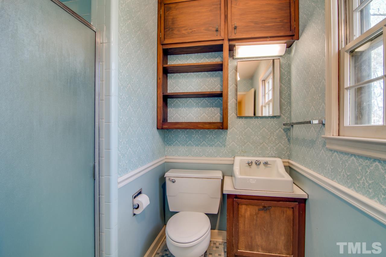 3611 Randolph Road Durham, NC 27705 - Photo 16 of 30 Gallery Image 16