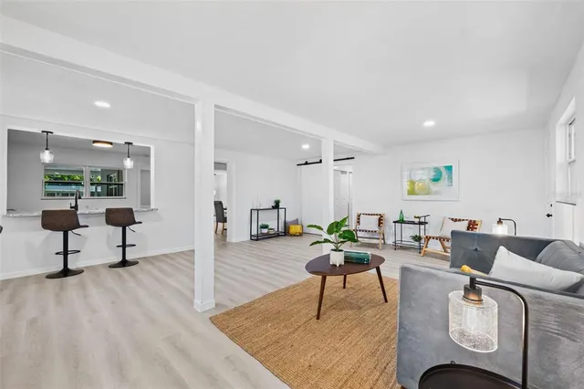 $549,000 | 1620 San Mateo Drive, Dunedin, FL 34698