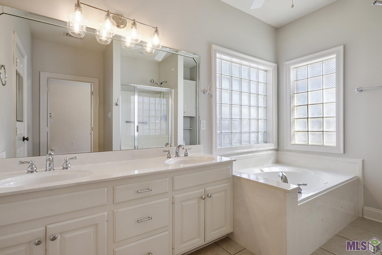 10153 Springvalley Avenue Baton Rouge, LA 70810 - Photo 9 of 14 Gallery Image 9