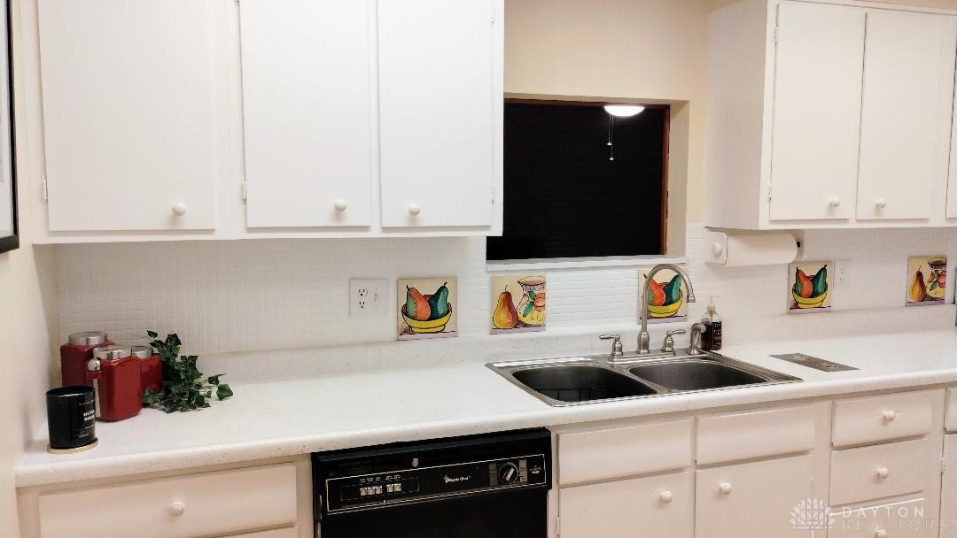 5867 Horrell Road Dayton, OH 45426 - Photo 6 of 24 Gallery Image 6