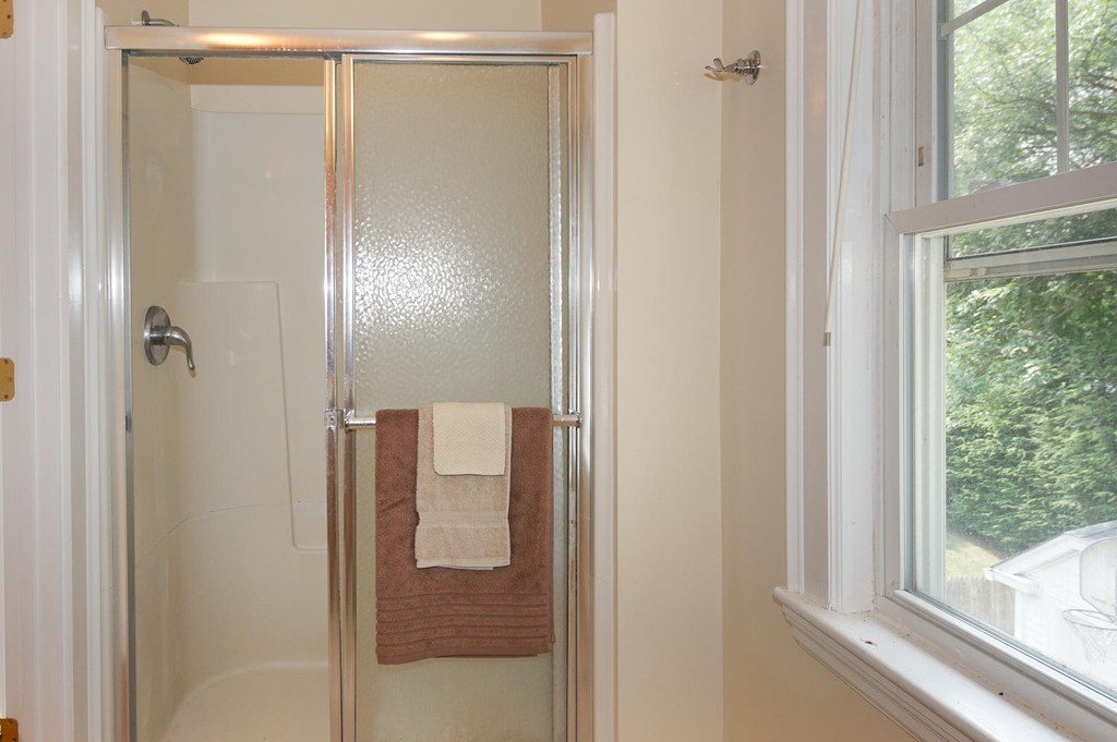 82 Bay State Road Belmont, MA 02478 - Photo 14 of 30