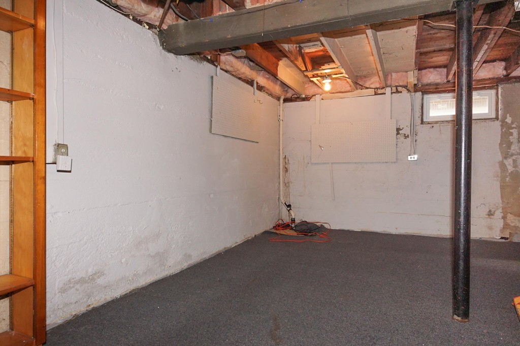 82 Bay State Road Belmont, MA 02478 - Photo 24 of 30