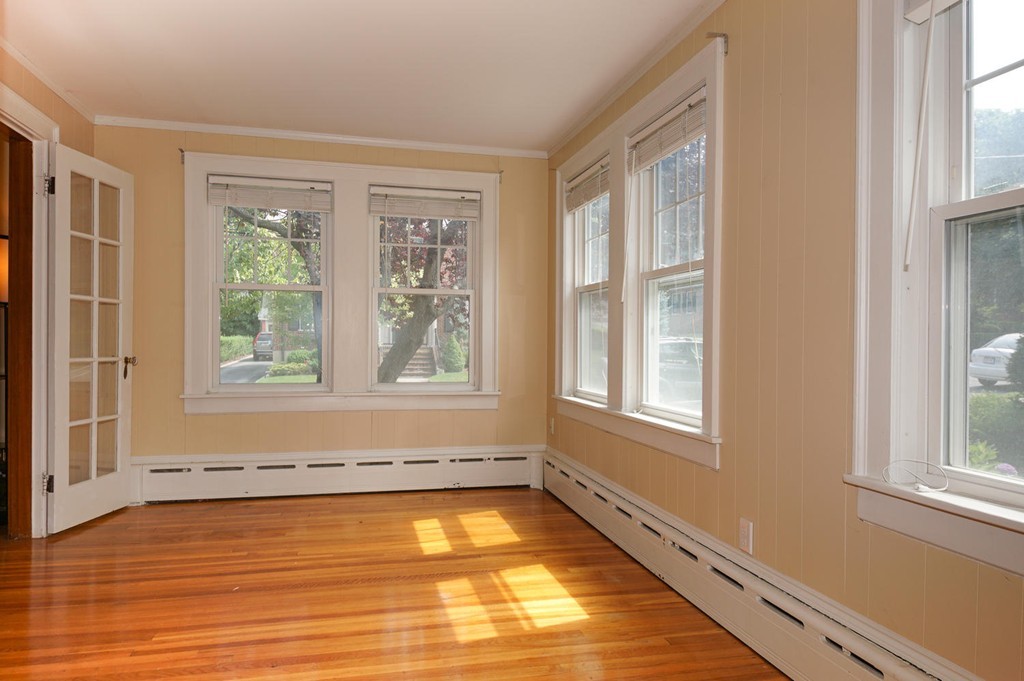 82 Bay State Road Belmont, MA 02478 - Photo 9 of 30