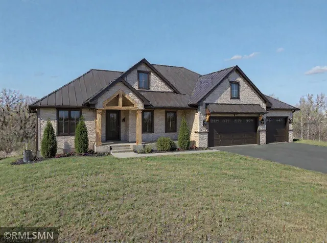 $1,575,000 | Xxxx Panoramic Road South, Hastings, MN 55033