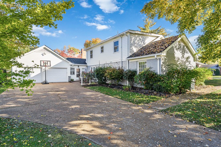 1601 Blue Springs Road Franklin, TN 37069 - Photo 8 of 52 Gallery Image 8