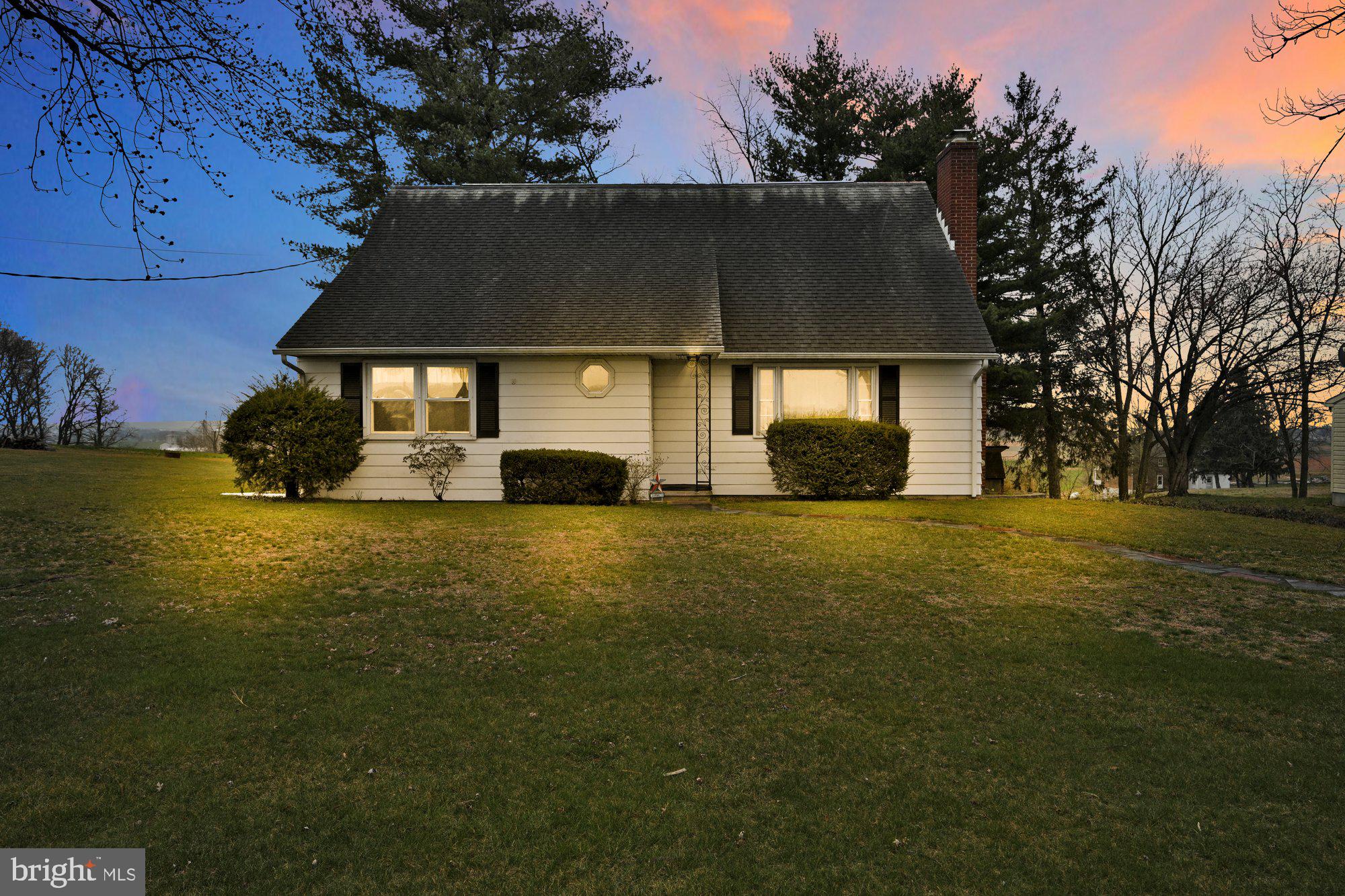 481 Foreman Road Elizabethtown, PA 17022 - Photo 2 of 38 Front