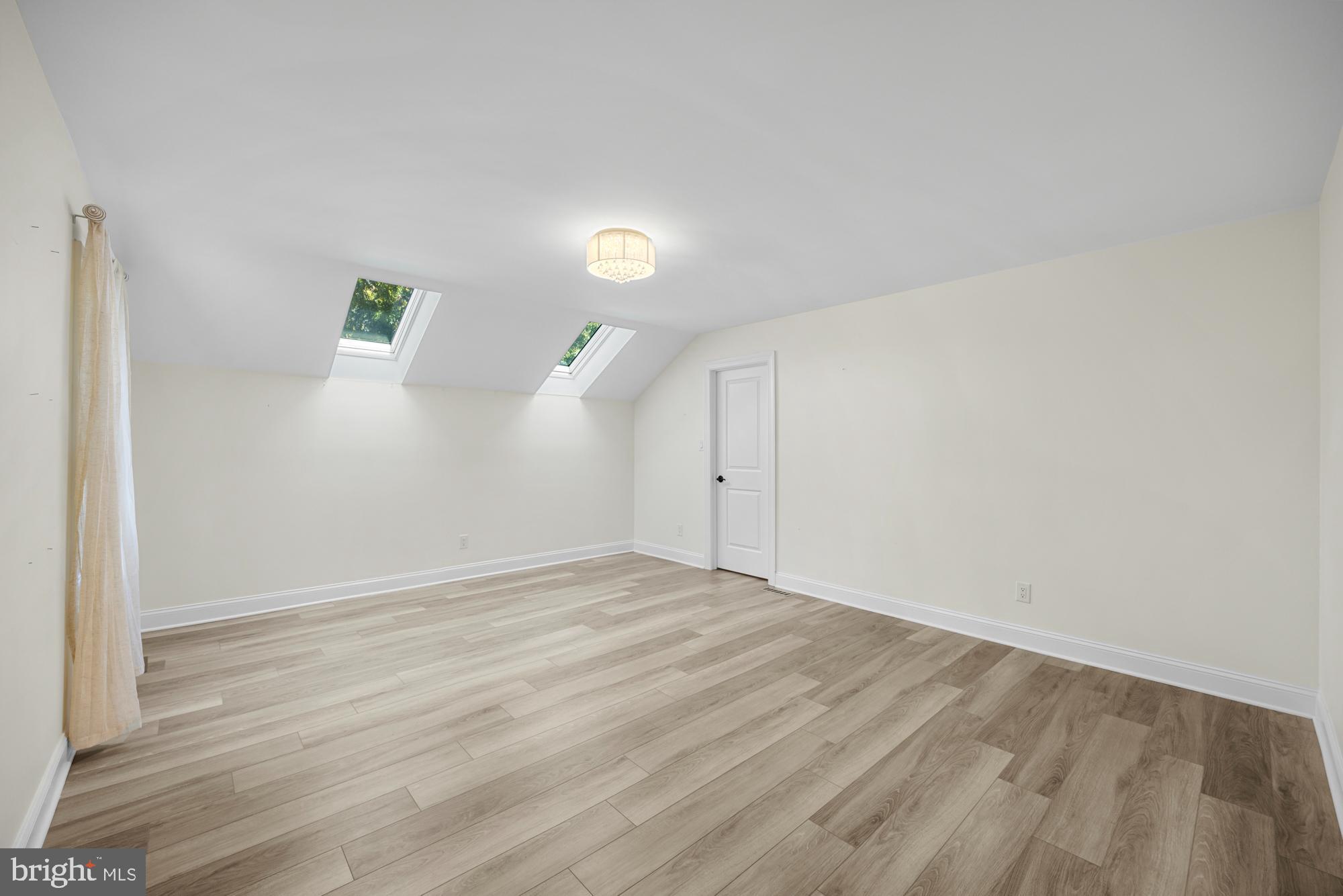 135 Heritage Road Sewell, NJ 08080 - Photo 36 of 70 Gallery Image 36