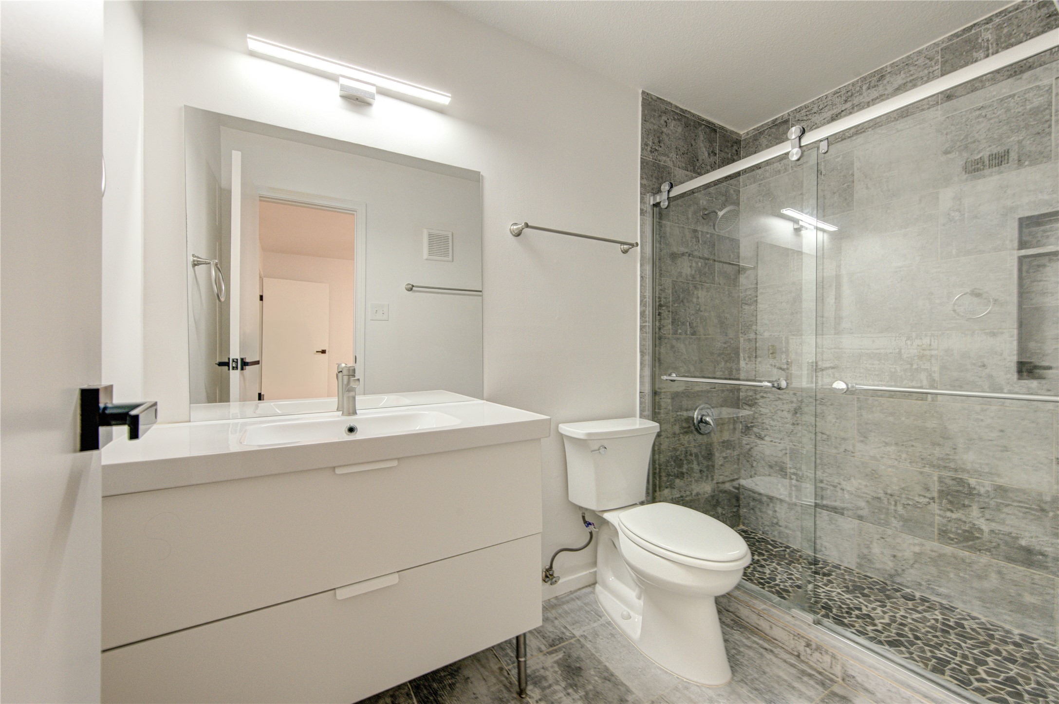 7657 Cambridge Street, Unit 7657 Houston, TX 77054 - Photo 24 of 35