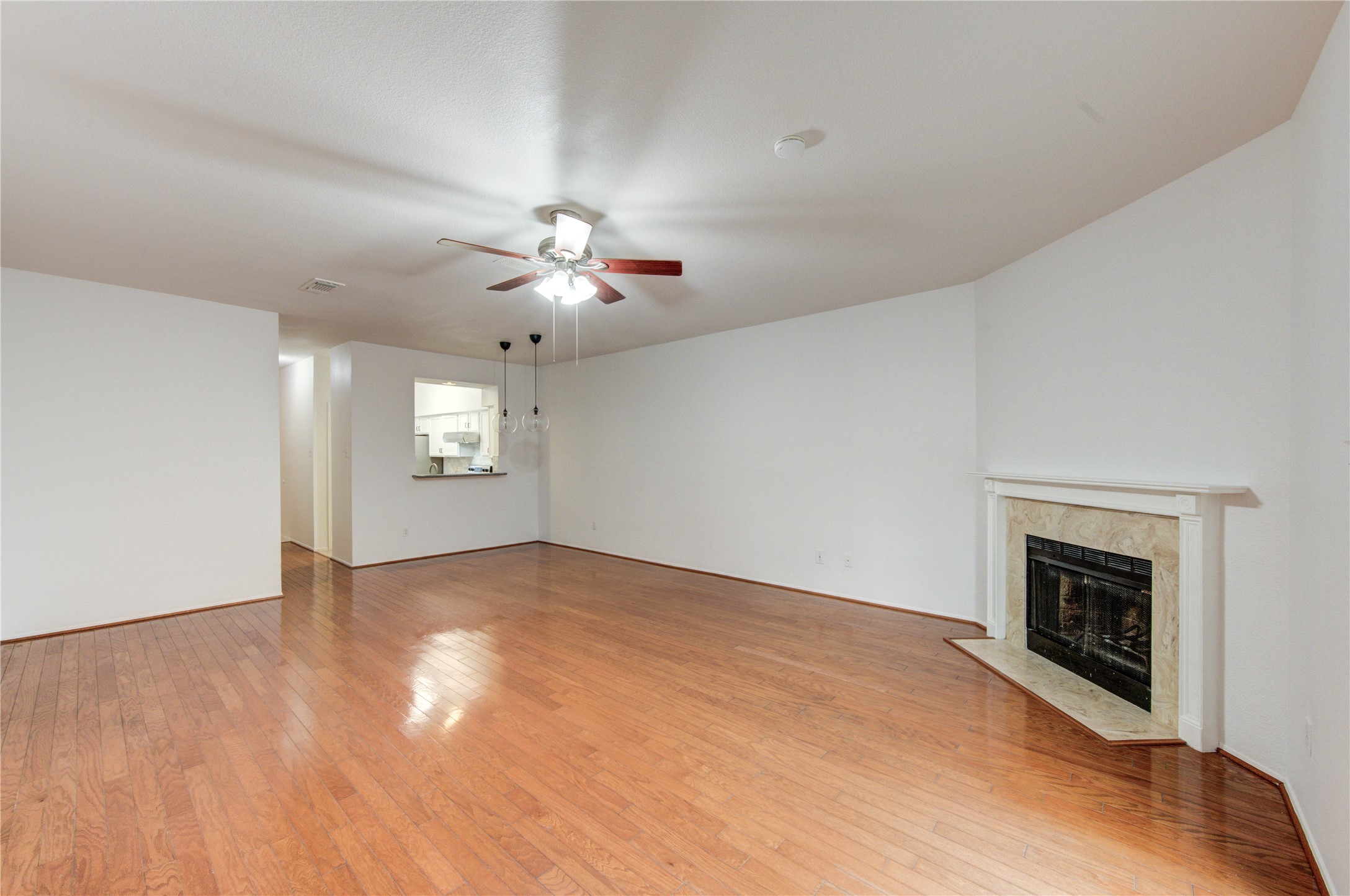 7657 Cambridge Street, Unit 7657 Houston, TX 77054 - Photo 5 of 35