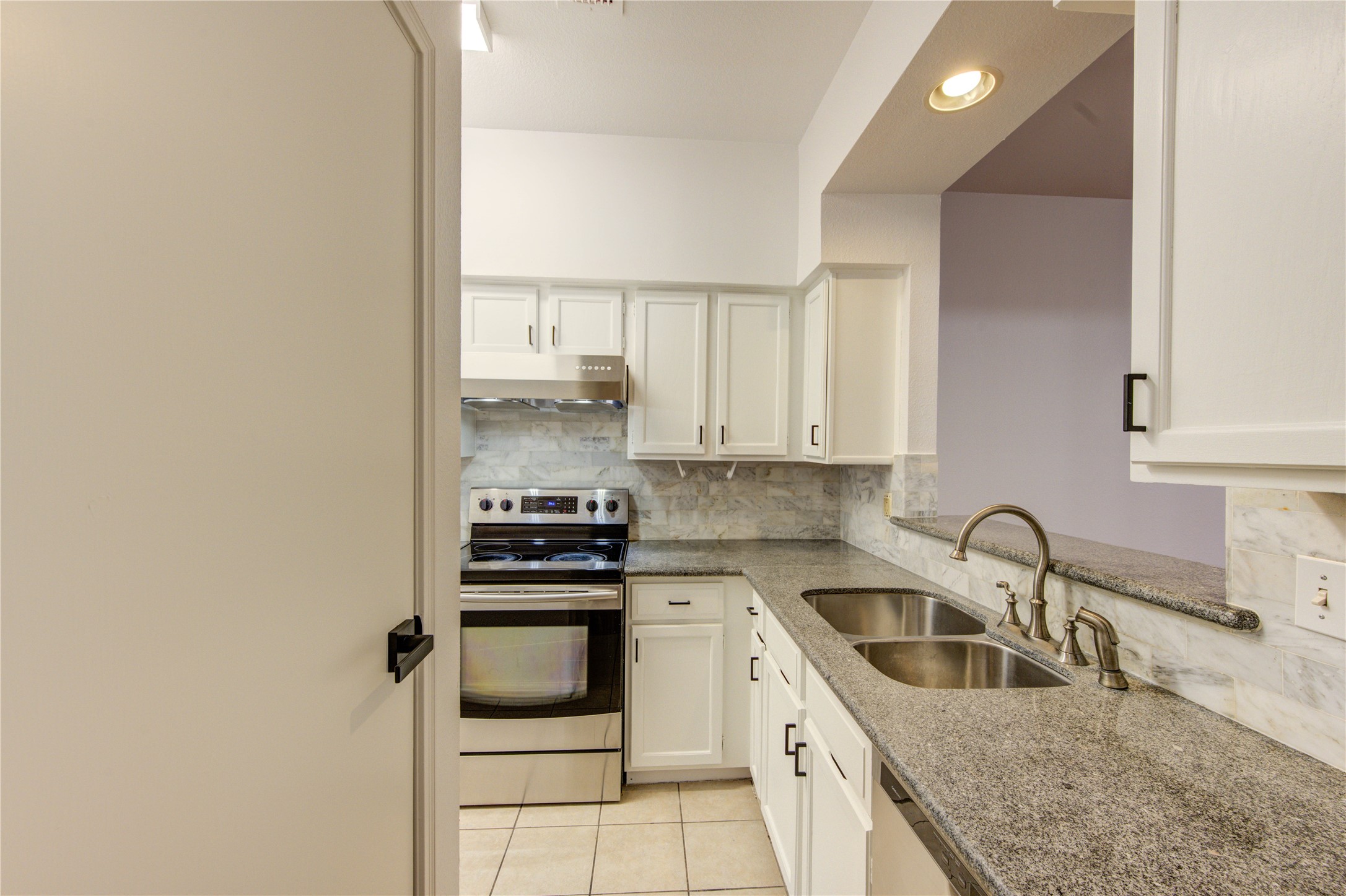 7657 Cambridge Street, Unit 7657 Houston, TX 77054 - Photo 10 of 35