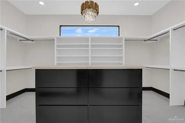 $550,000 | 2801 East Zarzamora Avenue, Hidalgo, TX 78557