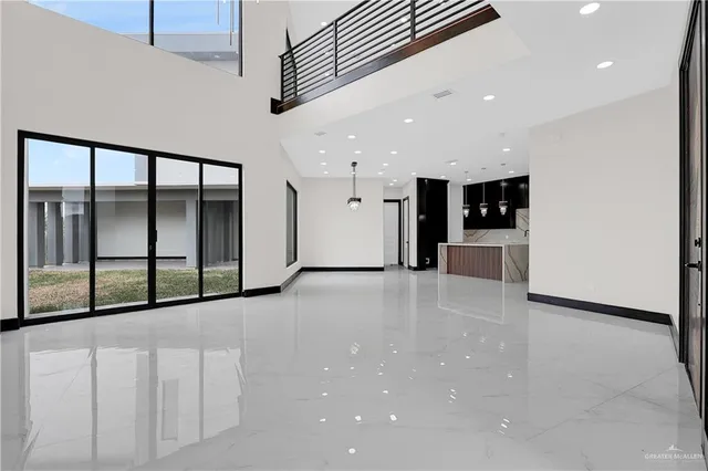 $550,000 | 2801 East Zarzamora Avenue, Hidalgo, TX 78557