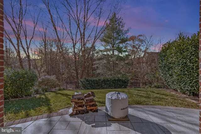 $875,000 | 18527 Bear Creek Terrace, Leesburg, VA 20176