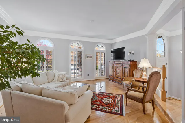 $875,000 | 18527 Bear Creek Terrace, Leesburg, VA 20176