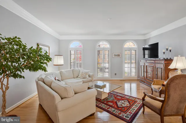 $875,000 | 18527 Bear Creek Terrace, Leesburg, VA 20176