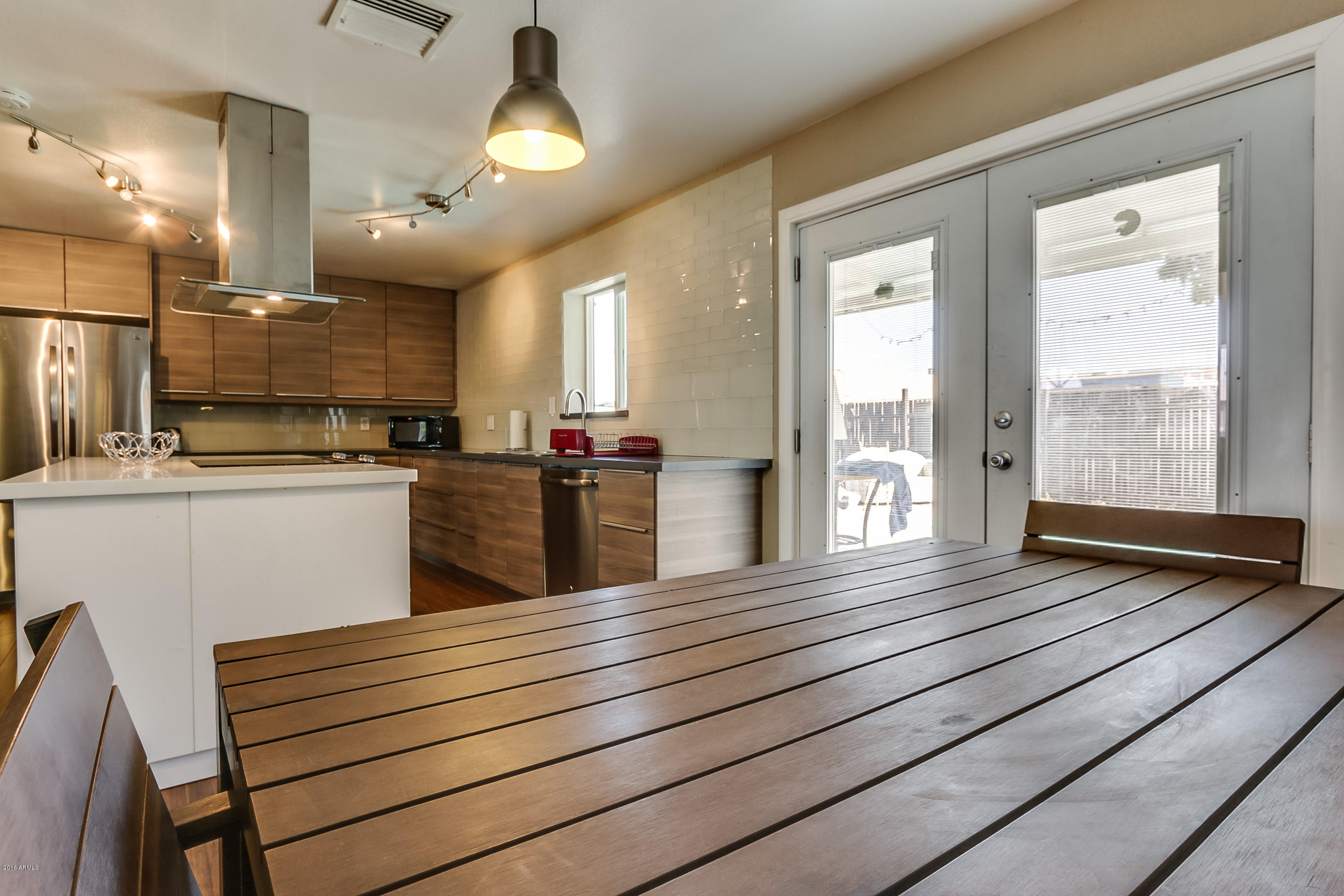 1149 West 10th Street Tempe, AZ 85281 - Photo 11 of 14 CUSTOM KITCHEN