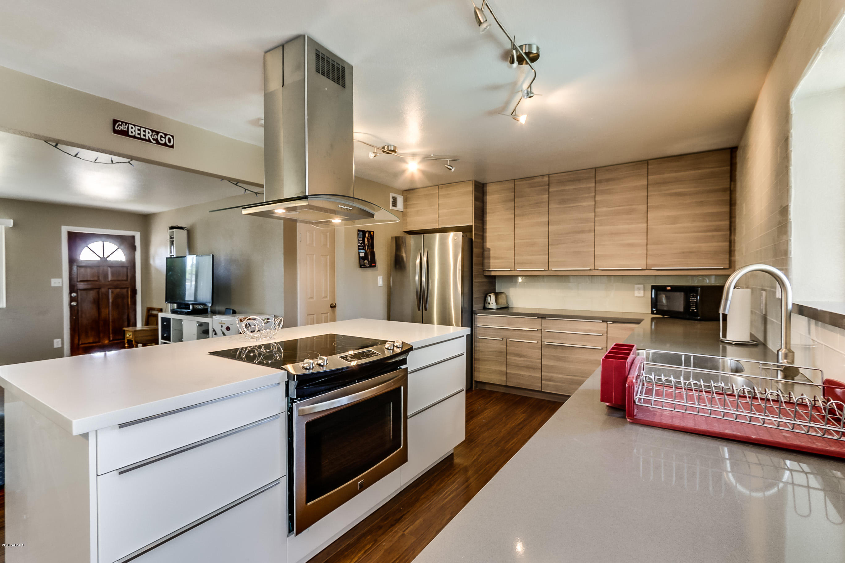 1149 West 10th Street Tempe, AZ 85281 - Photo 7 of 14 CUSTOM KITCHEN