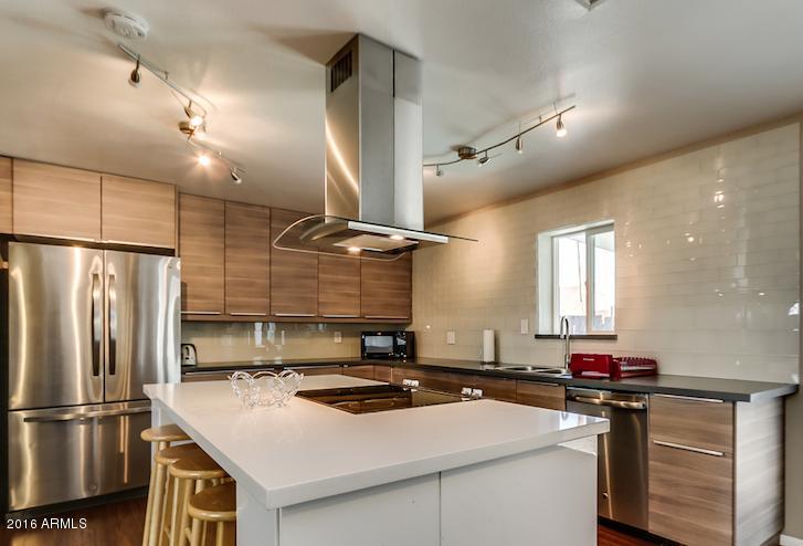 1149 West 10th Street Tempe, AZ 85281 - Photo 8 of 14 CUSTOM KITCHEN