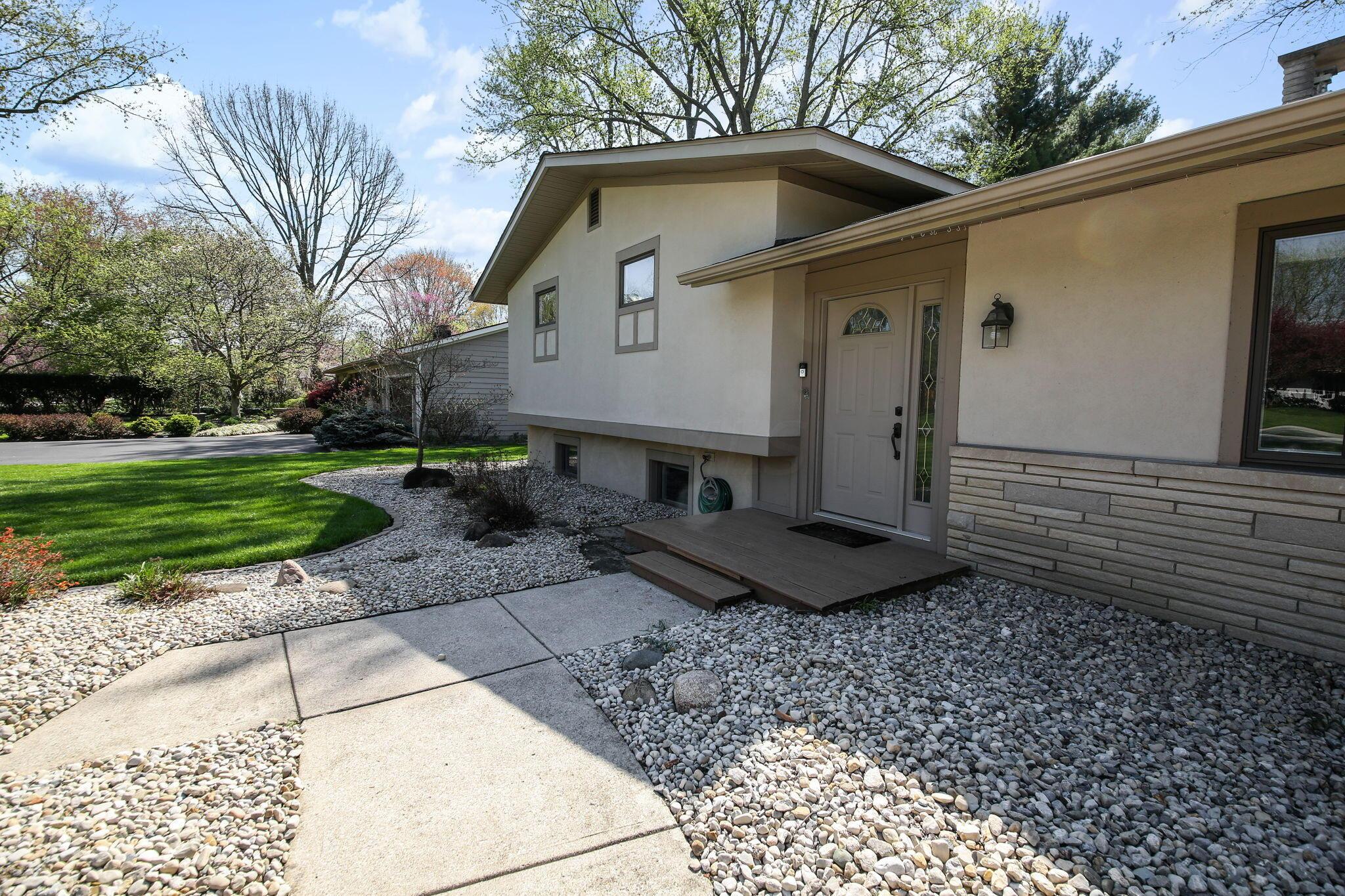 3785 Saturn Road Hilliard, OH 43026 - Photo 11 of 72 IMG_5074
