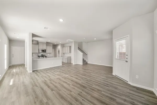$2,350 | 13429 Lucky Bill Lane, Houston, TX 77048