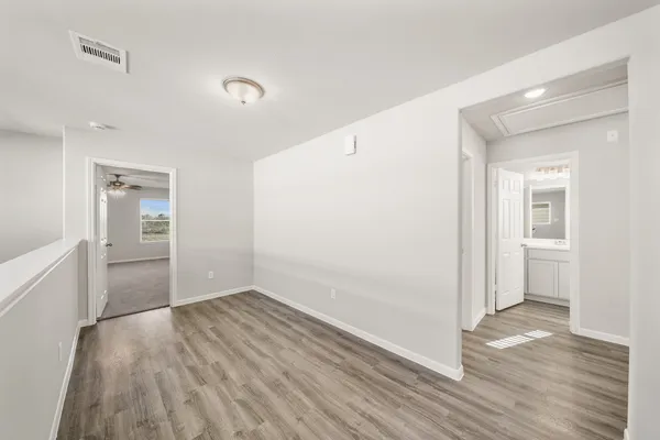 $2,350 | 13429 Lucky Bill Lane, Houston, TX 77048