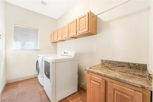 $3,300 | 742 Barnegat Bay Street, Henderson, NV 89052