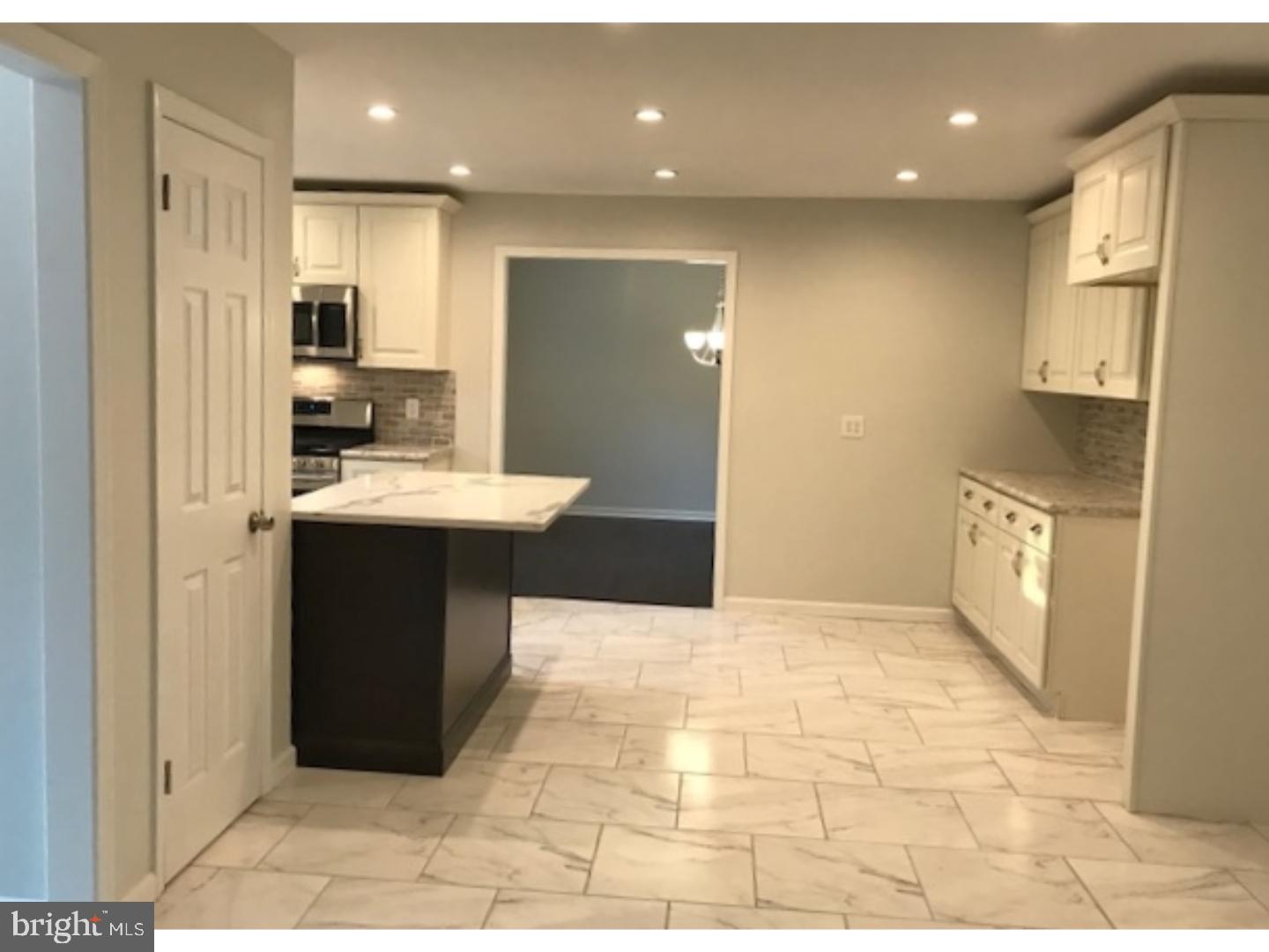 702 Broadcasting Road Wyomissing, PA 19610 - Photo 11 of 24