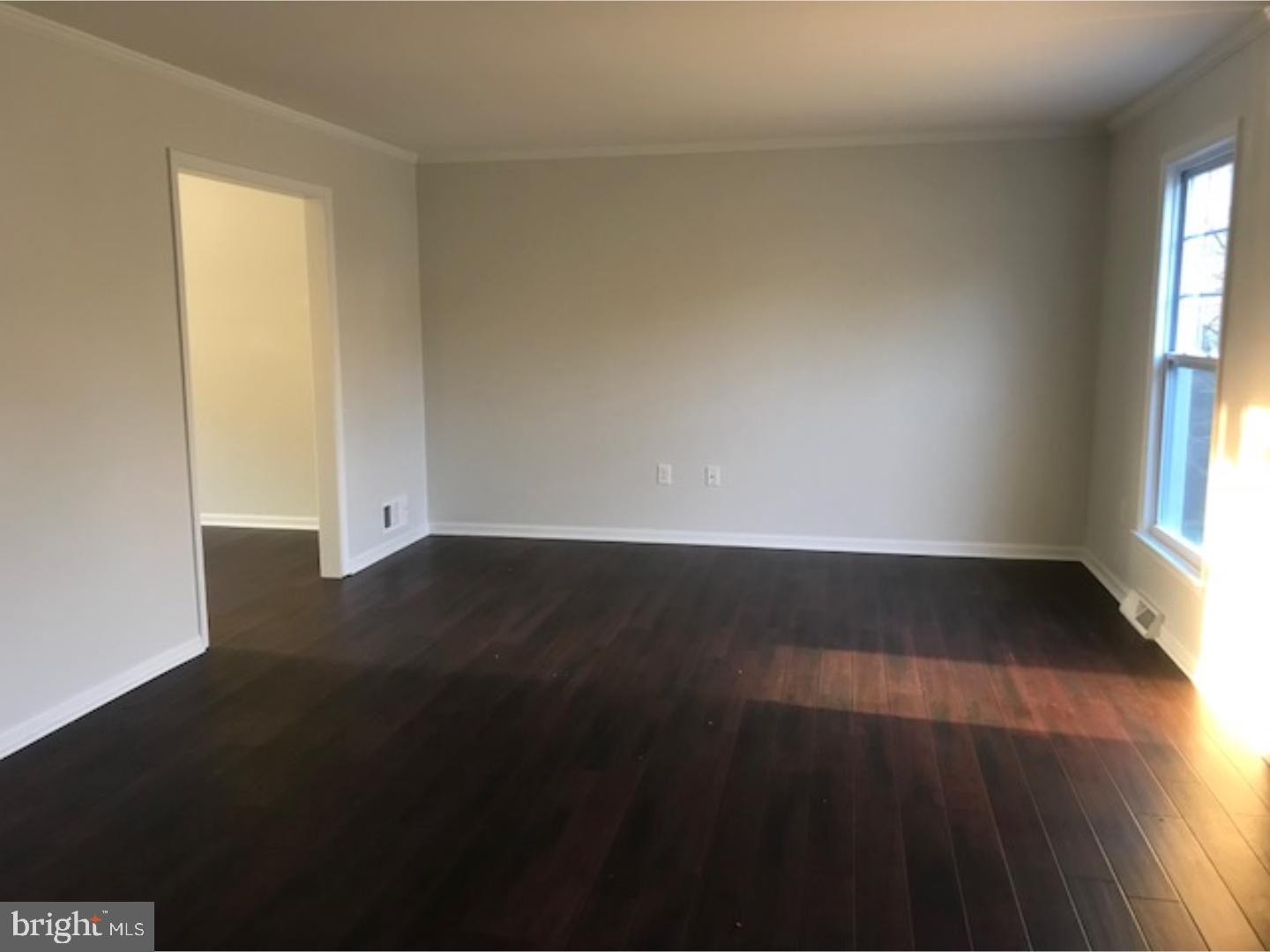 702 Broadcasting Road Wyomissing, PA 19610 - Photo 4 of 24