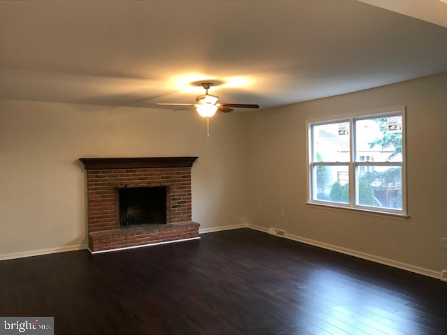 702 Broadcasting Road Wyomissing, PA 19610 - Photo 7 of 24