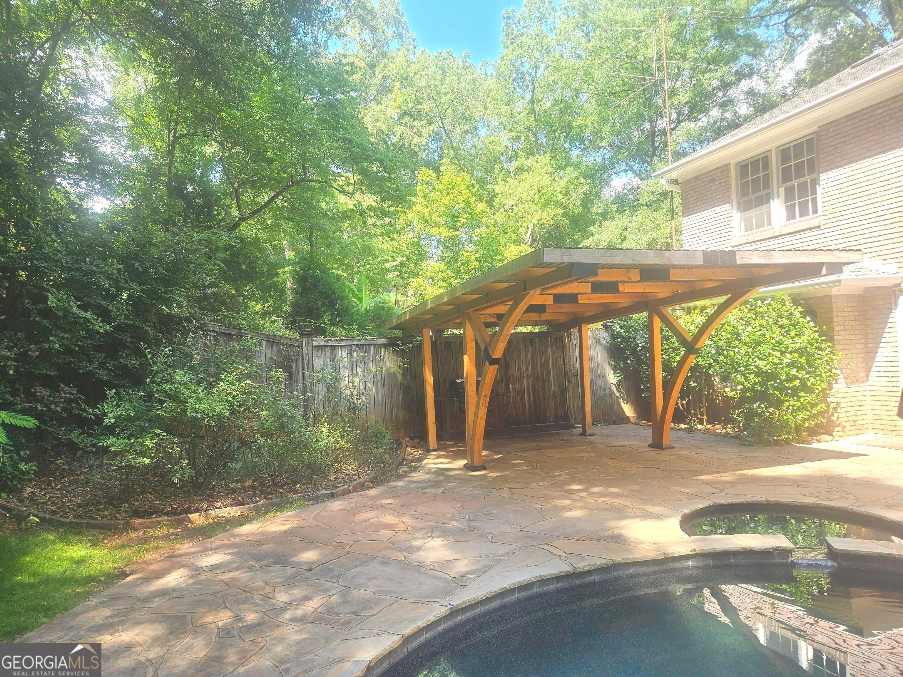 615 Kings Road Athens, GA 30606 - Photo 10 of 31