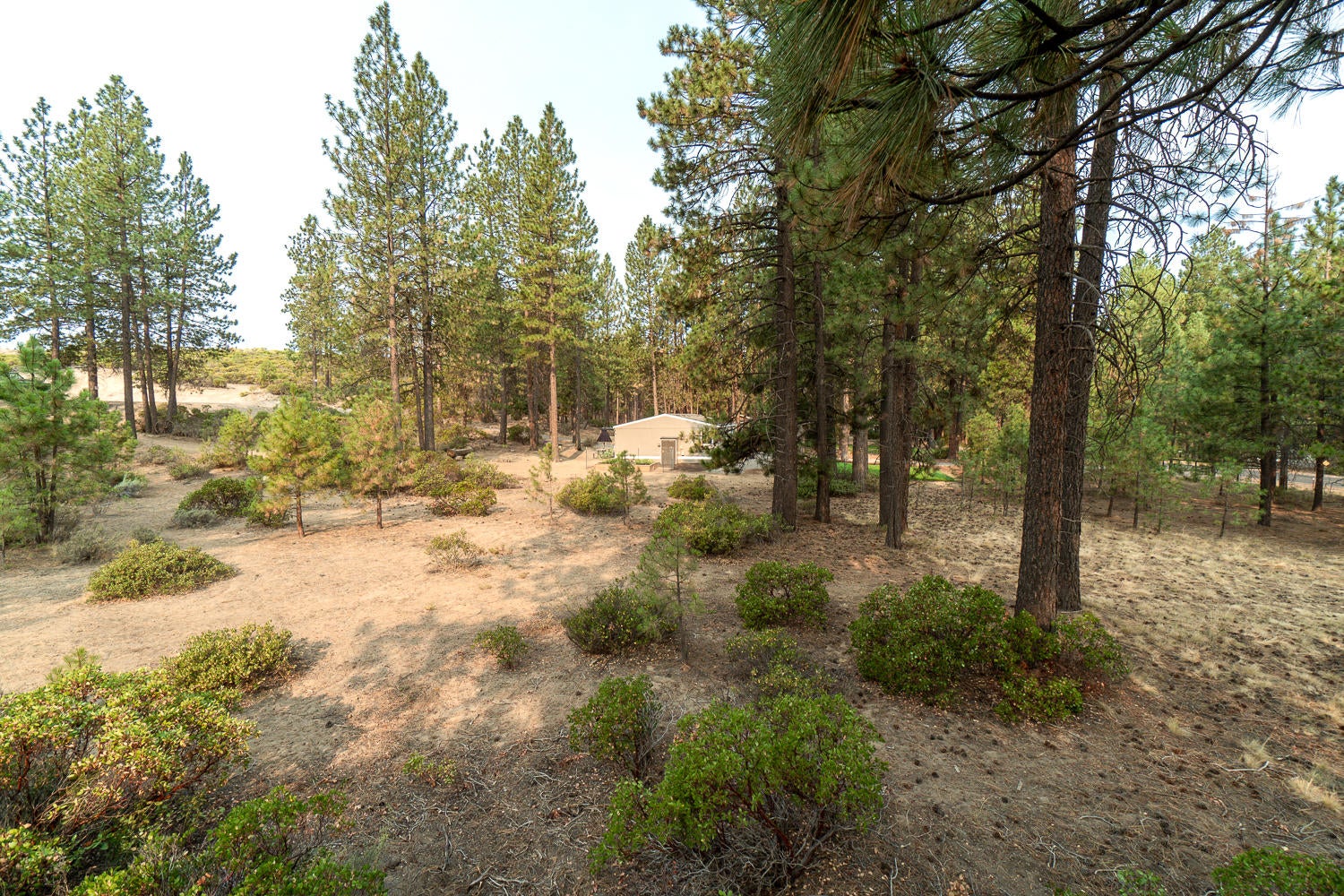 19197 Kiowa Road Bend, OR 97702 - Photo 27 of 32 Side View