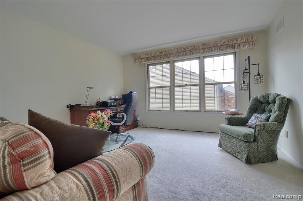 1237 Sandy Ridge Drive Rochester Hills, MI 48306 - Photo 19 of 35