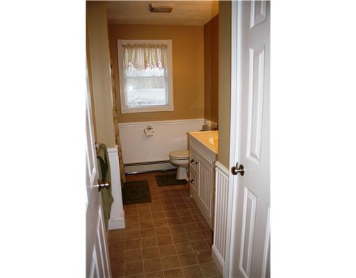 55 Treasure Road Narragansett, RI 02882 - Photo 8 of 12 Bathroom.