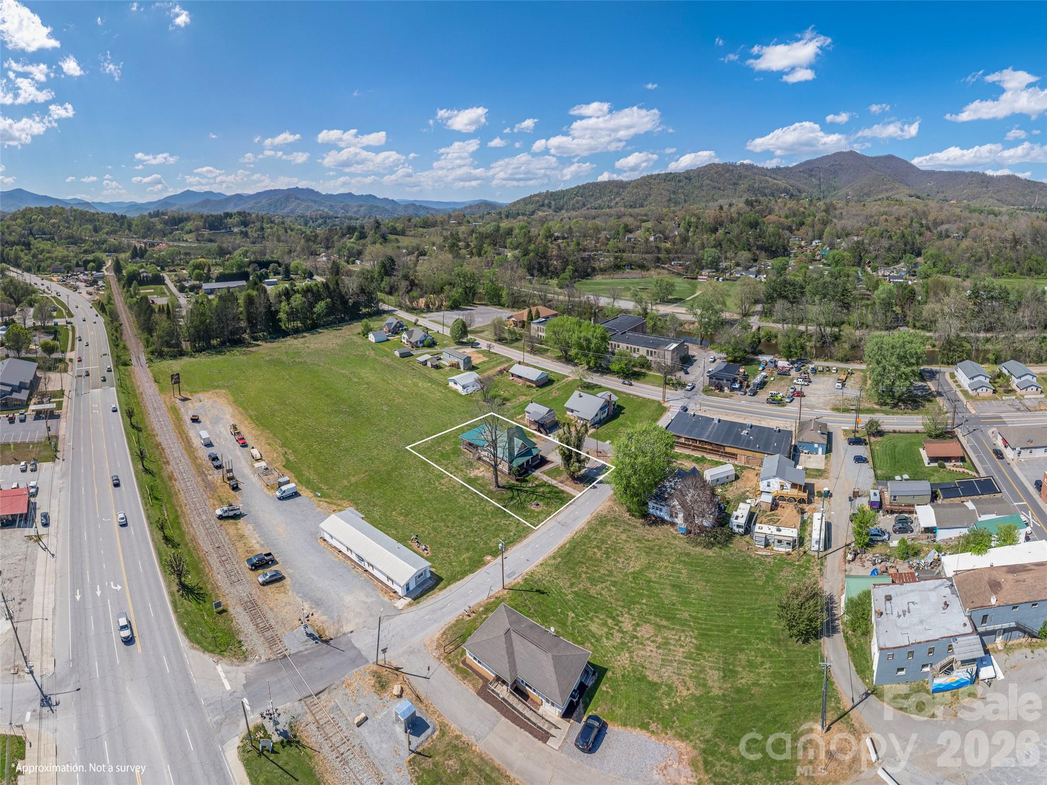 274 Charles Street Clyde, NC 28721 - Photo 37 of 40