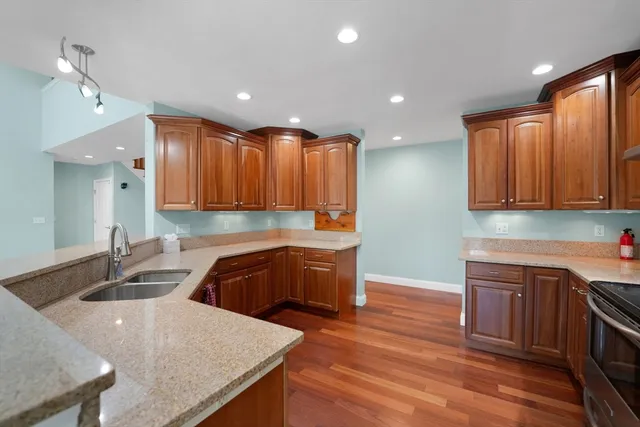 $760,000 | 7 Cranberry Lane, Wareham, MA 02538