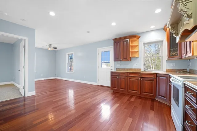 $760,000 | 7 Cranberry Lane, Wareham, MA 02538