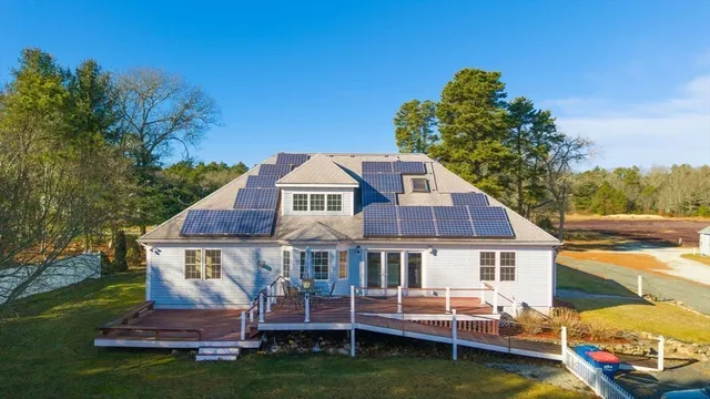 $760,000 | 7 Cranberry Lane, Wareham, MA 02538
