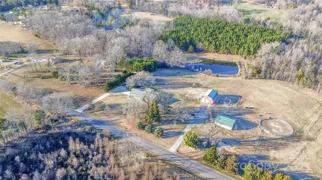 $850,000 | 646 Longview Road, Statesville, NC 28625