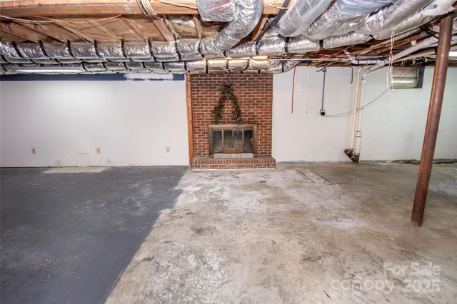 $850,000 | 646 Longview Road, Statesville, NC 28625