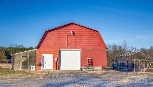 $850,000 | 646 Longview Road, Statesville, NC 28625