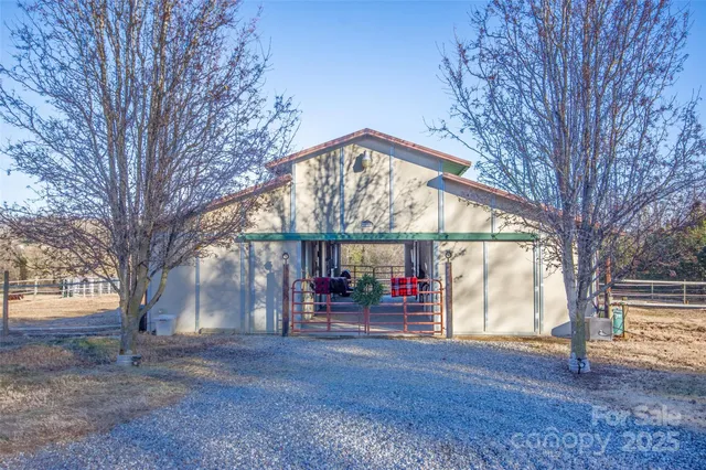 $850,000 | 646 Longview Road, Statesville, NC 28625