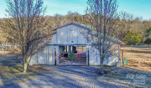 $850,000 | 646 Longview Road, Statesville, NC 28625