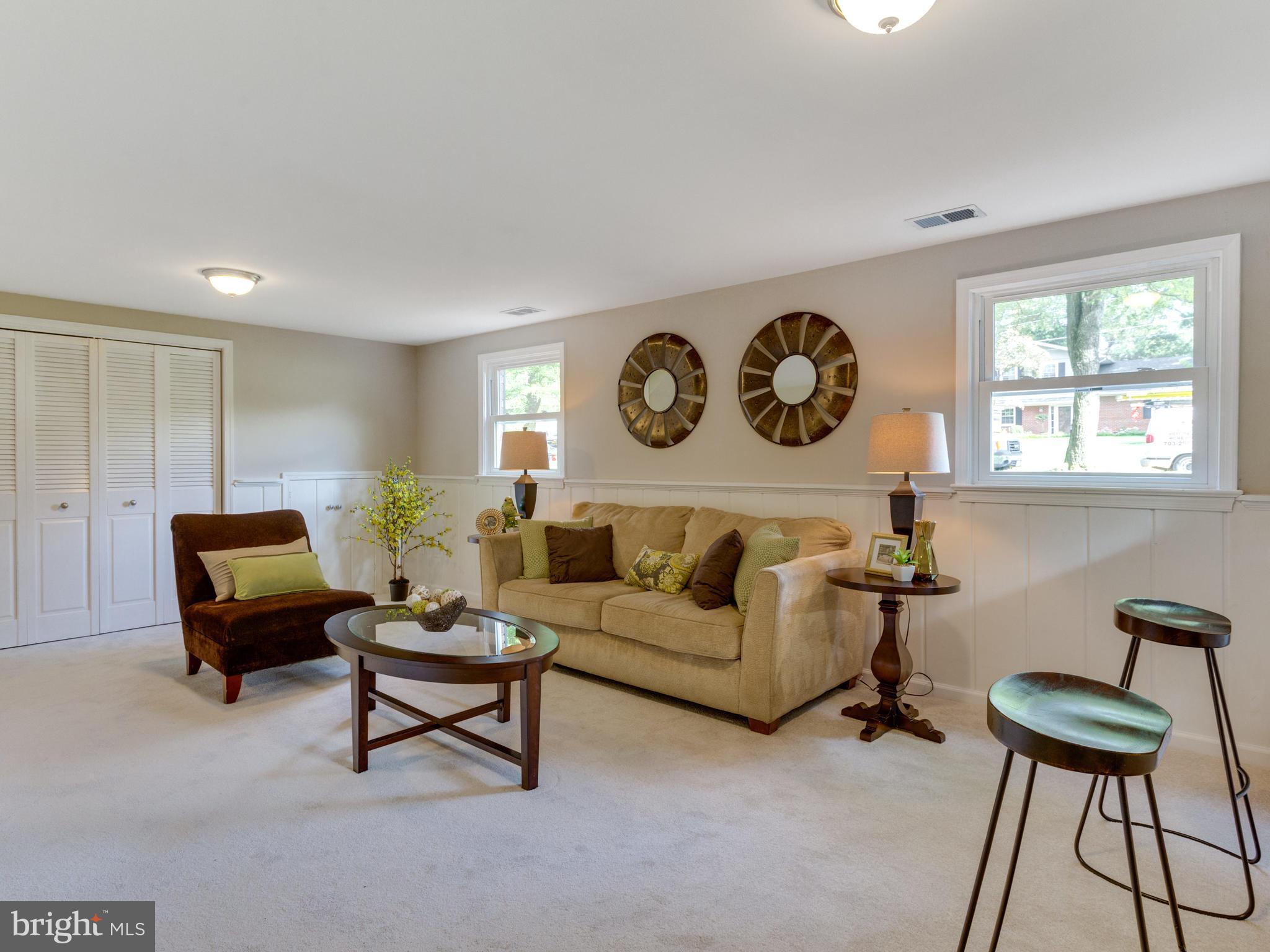 8532 Springman Street Alexandria, VA 22309 - Photo 23 of 30 Family Room