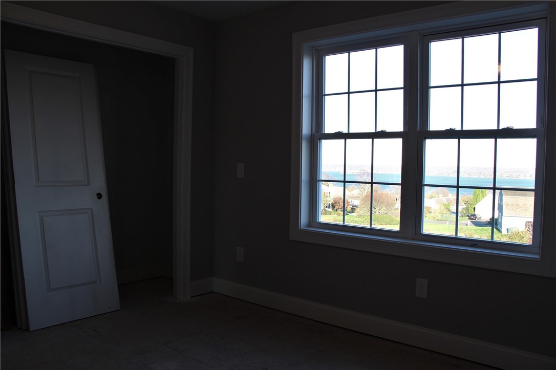2095 East Main Road Portsmouth, RI 02871 - Photo 17 of 20 Gallery Image 17