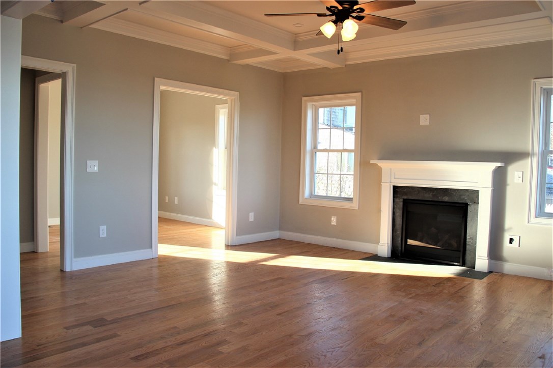 2095 East Main Road Portsmouth, RI 02871 - Photo 8 of 20 Gallery Image 8