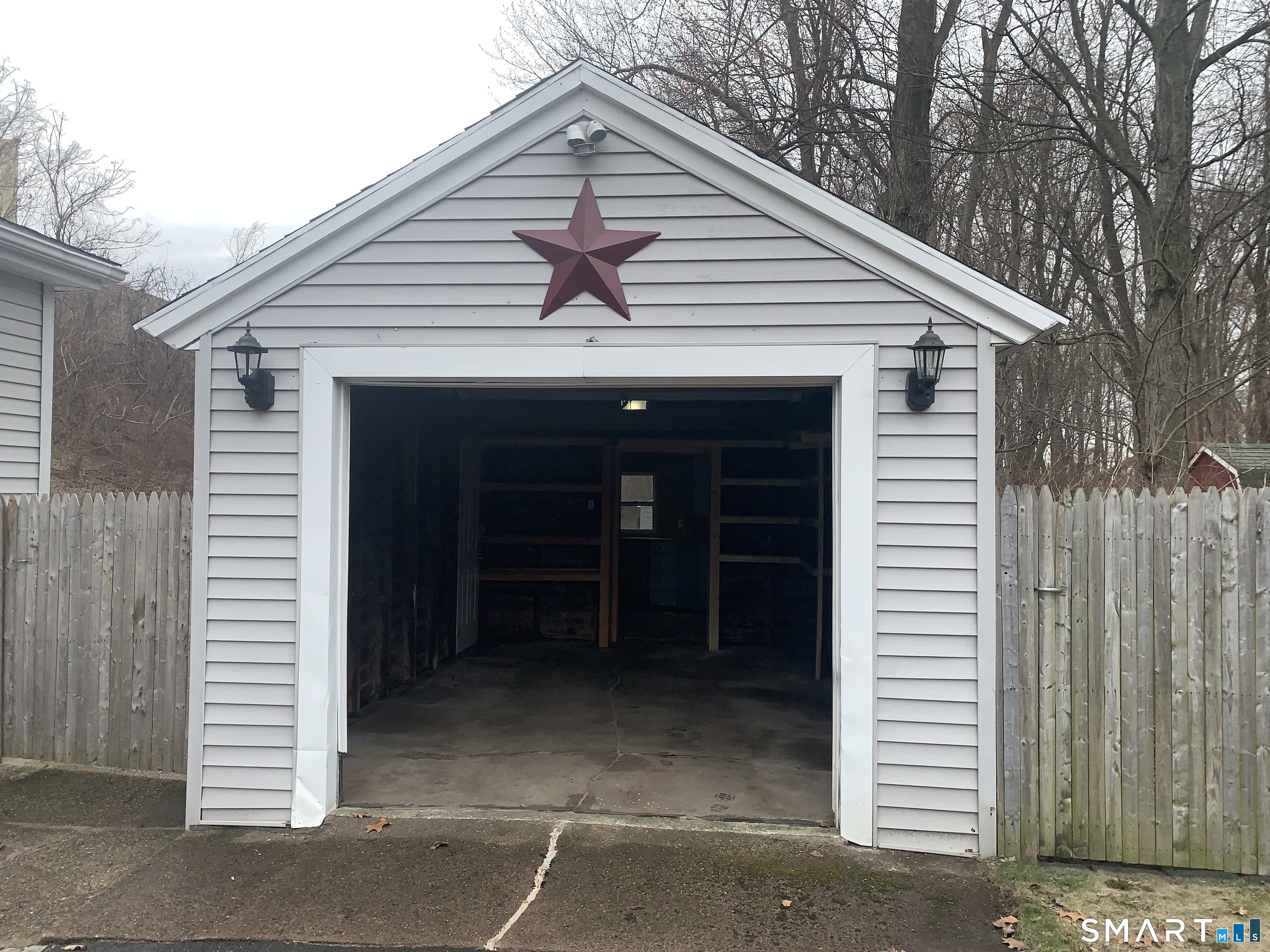 54 Brainard Road Enfield, CT 06082 - Photo 24 of 29 Single Car Garage