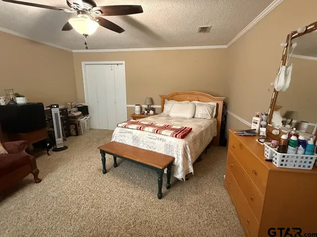 $599,000 | 1694 Farm To Market Road 319, Elkhart, TX 75839