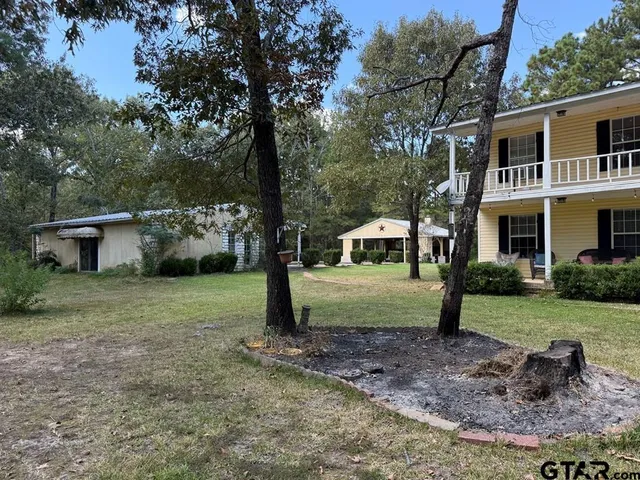 $599,000 | 1694 Farm To Market Road 319, Elkhart, TX 75839